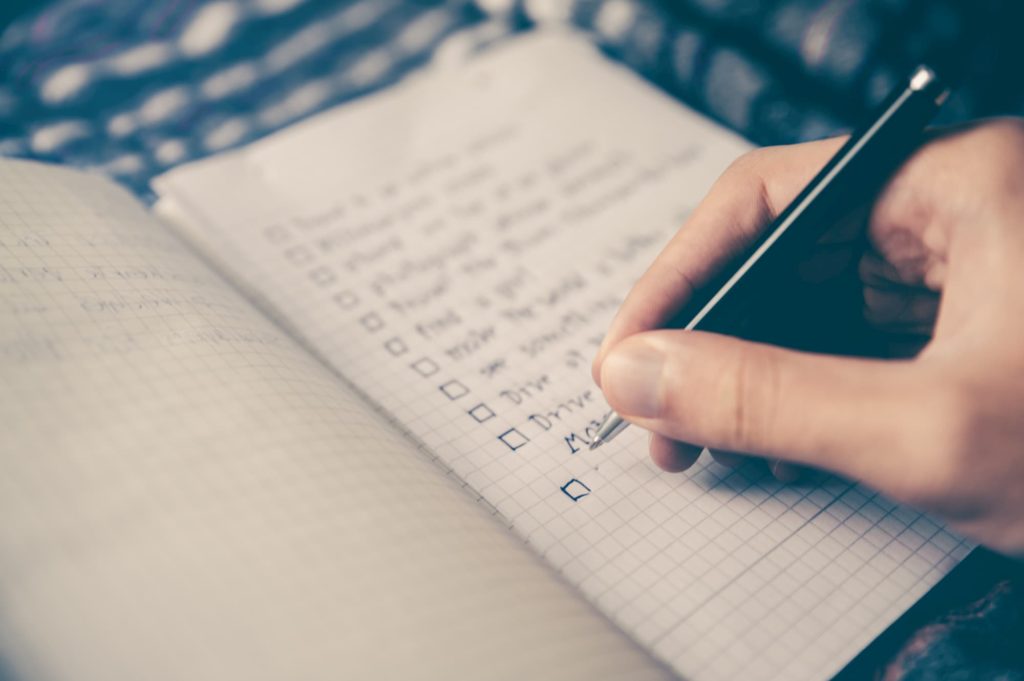Liste structure CV étudiant